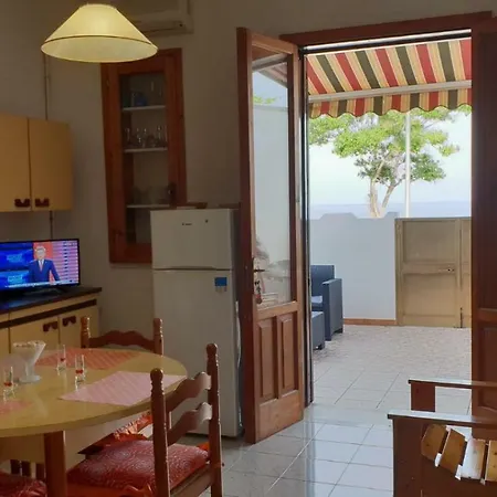 Villetta Albachiara Tatil Evi *