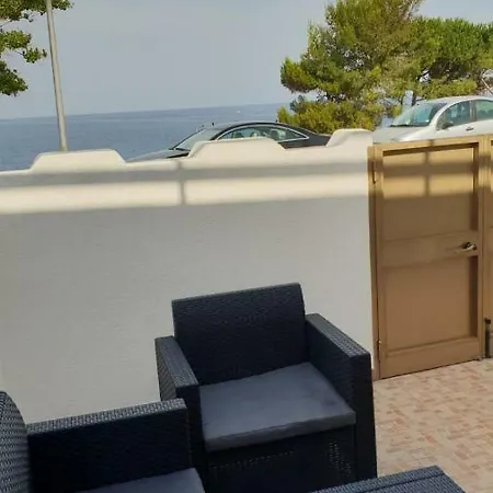 Villetta Albachiara Tatil Evi
